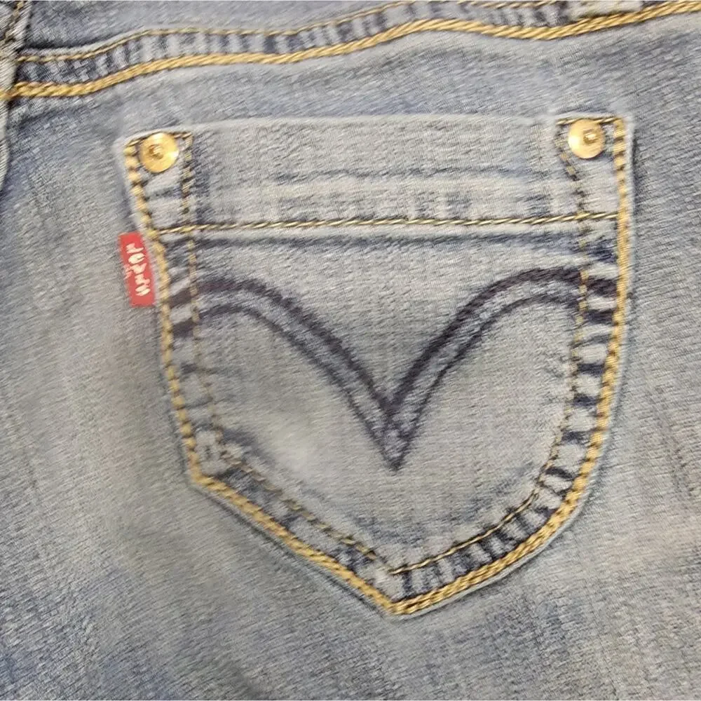 Juniors Levi Medium Wash Skinny Jeans Size 1 - Picture 5 of 11